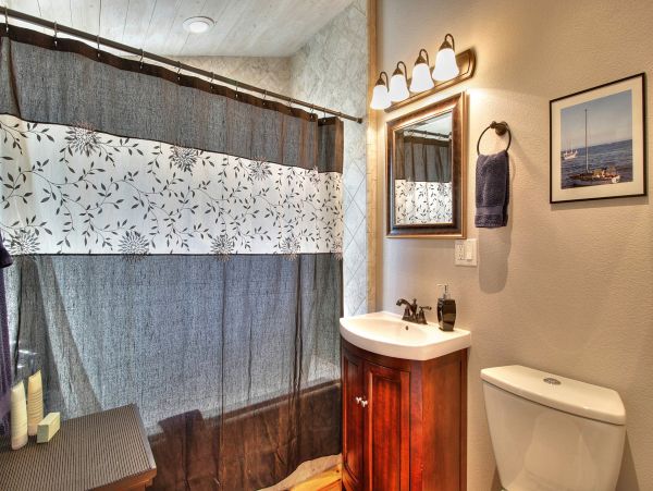 Santa Barbara County Home 1017317