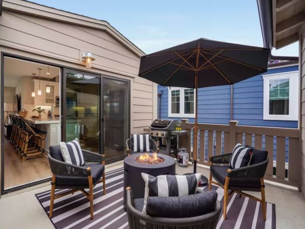 Bayside Vacation Rental in San Diego Sleeps 8 Guests