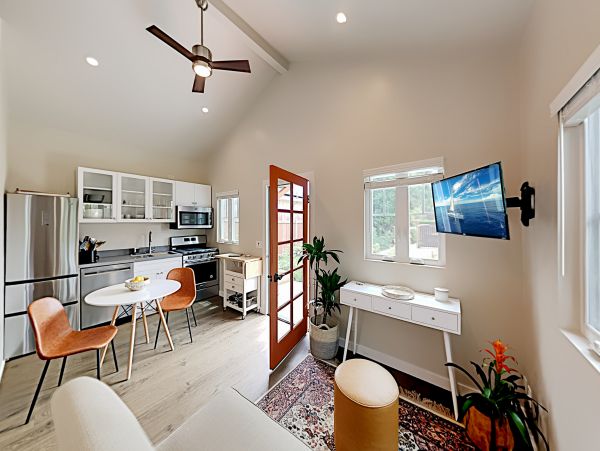 Santa Barbara County Home 1017321