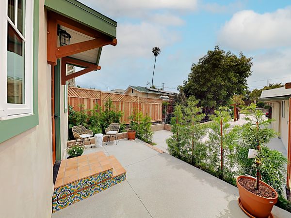 Santa Barbara County Home 1017321