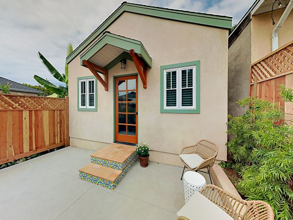 Santa Barbara County Home 1017321