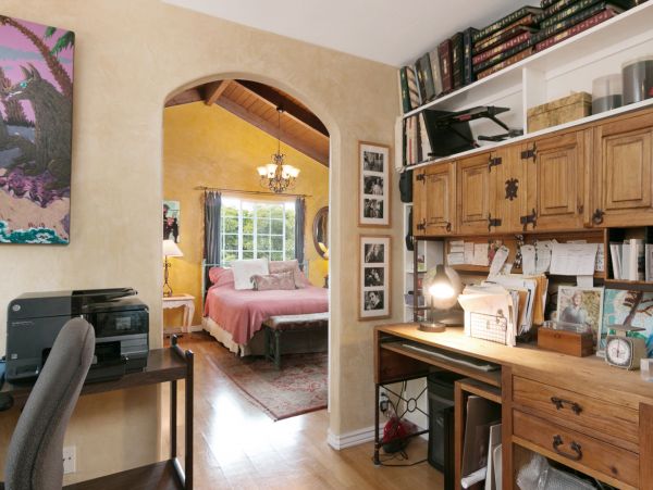 Santa Barbara County Home 1017323