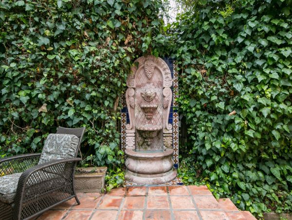 Santa Barbara County Home 1017323