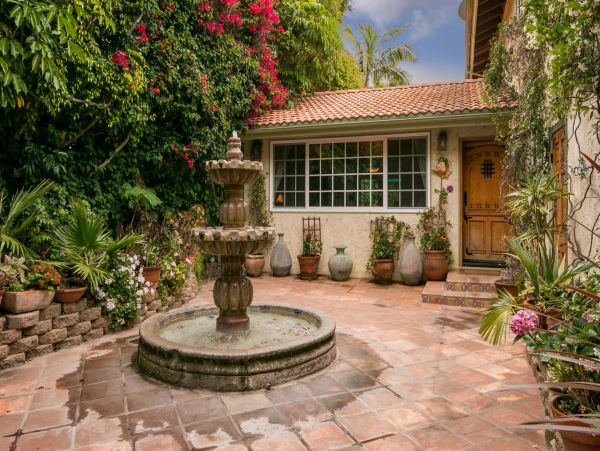 Santa Barbara County Home 1017323