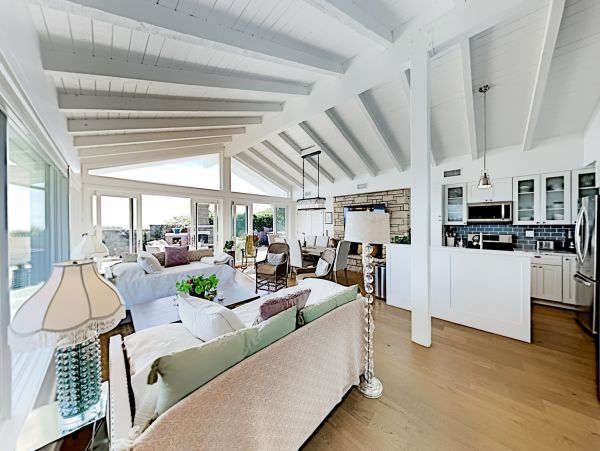 Santa Barbara County Home 1017325