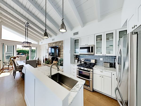 Santa Barbara County Home 1017325