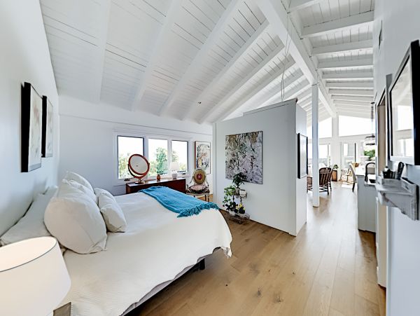 Santa Barbara County Home 1017325