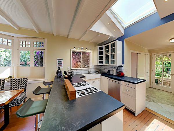 Santa Barbara County Home 1017327