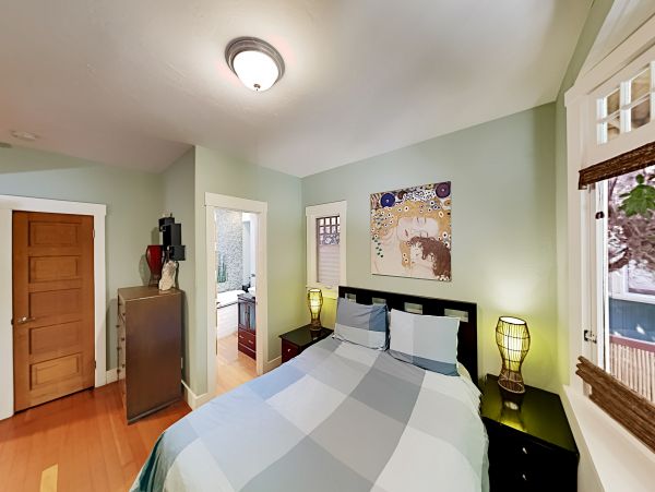 Santa Barbara County Home 1017327