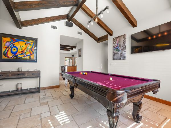 Santa Barbara County Home 1017329