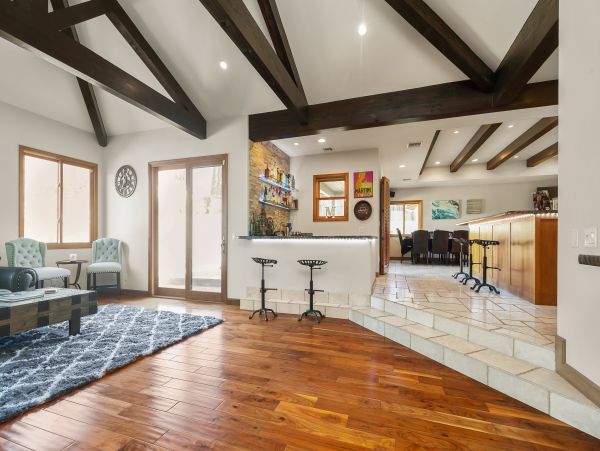 Santa Barbara County Home 1017329