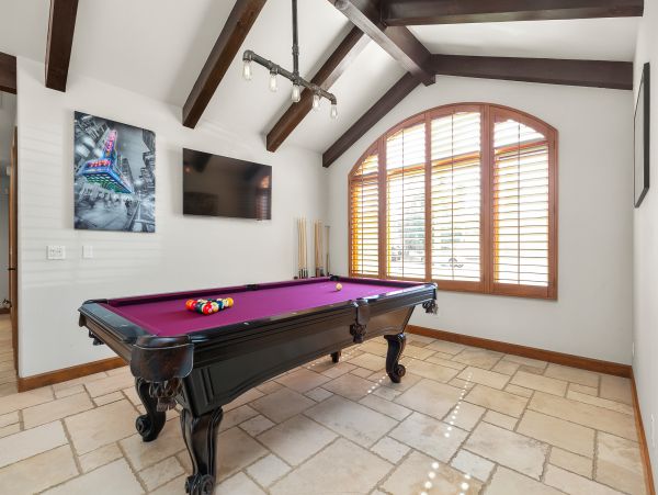 Santa Barbara County Home 1017329