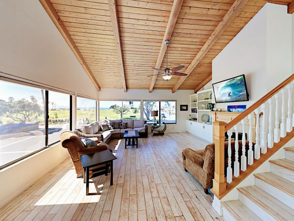 Santa Barbara County Home 1017330