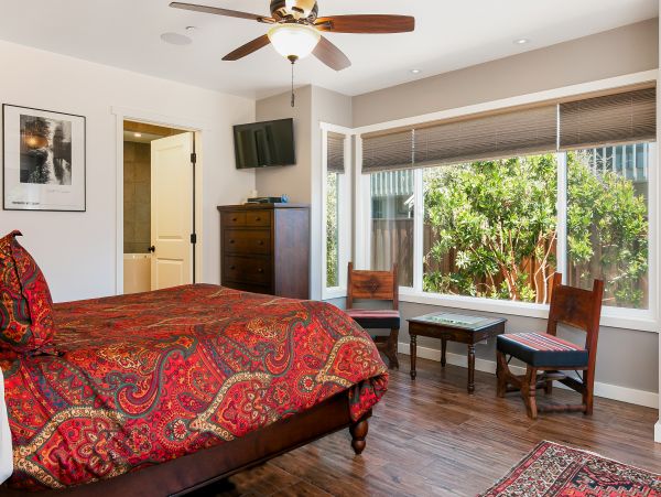 Santa Barbara County Home 1017331