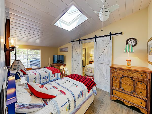 Santa Barbara County Home 1017333