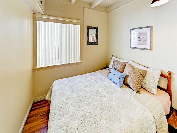 Santa Barbara County Home 1017335