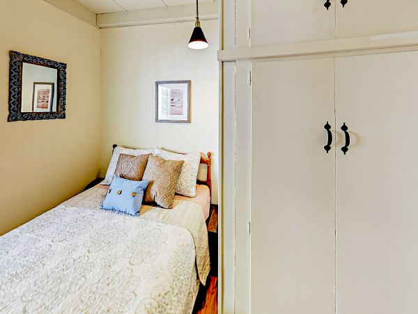 Santa Barbara County Home 1017335