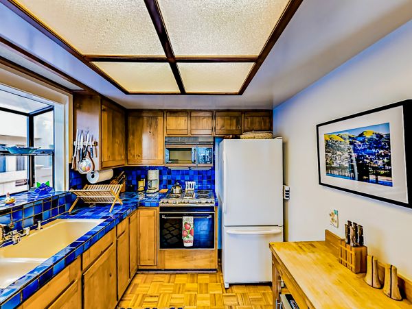 Santa Barbara County Home 1017336