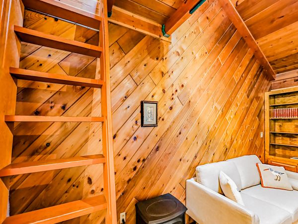 Santa Barbara County Home 1017336