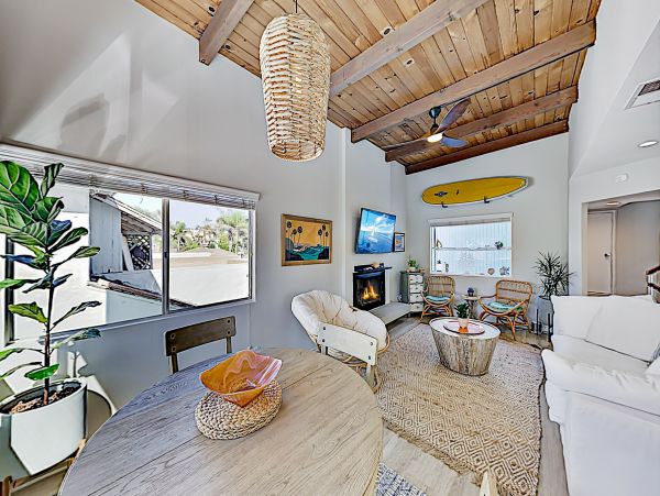Santa Barbara County Home 1017337