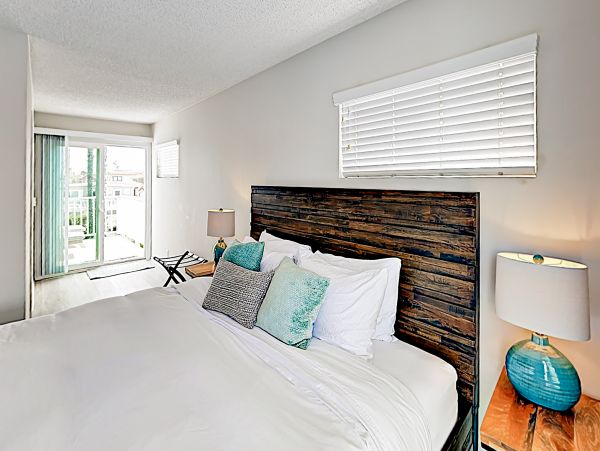 Santa Barbara County Home 1017337