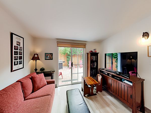 Santa Barbara County Home 1017338