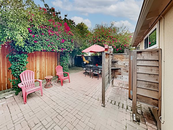 Santa Barbara County Home 1017338