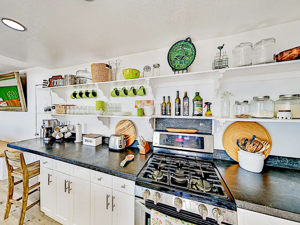 Santa Barbara County Home 1017339