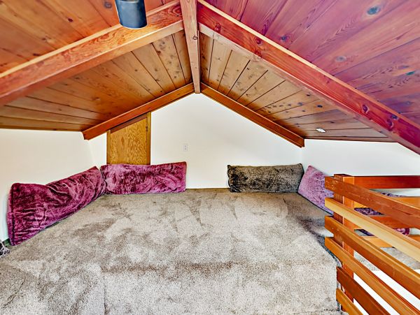 Santa Barbara County Home 1017340