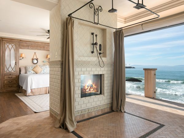 Santa Barbara County Home 1017341