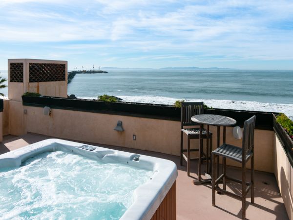 Santa Barbara County Home 1017341