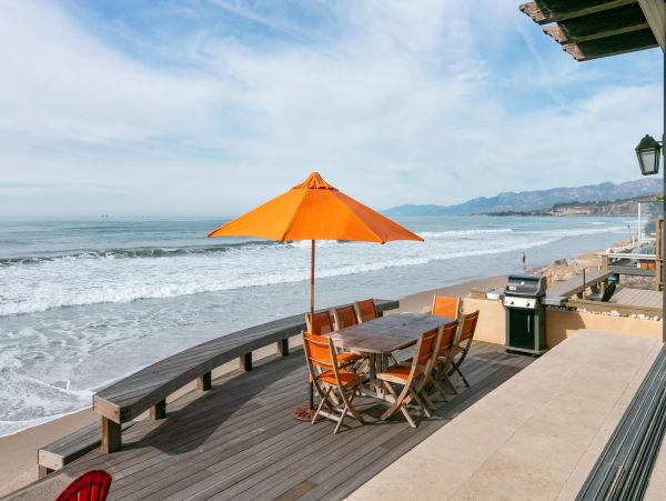 Santa Barbara County Home 1017341