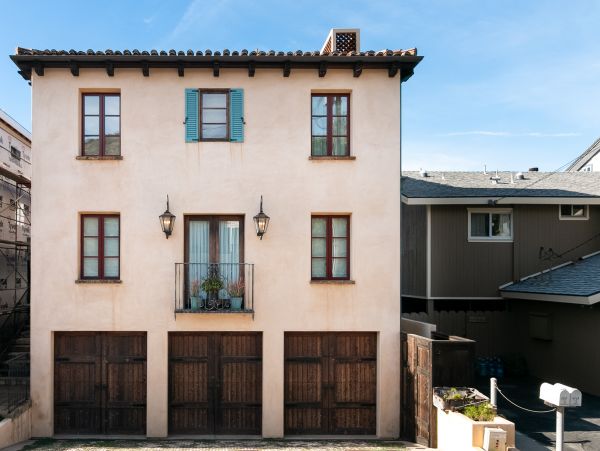 Santa Barbara County Home 1017341