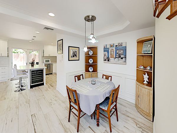 Santa Barbara County Home 1017342