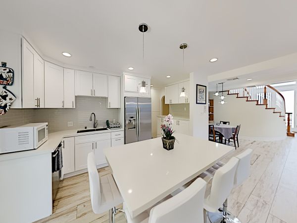 Santa Barbara County Home 1017342