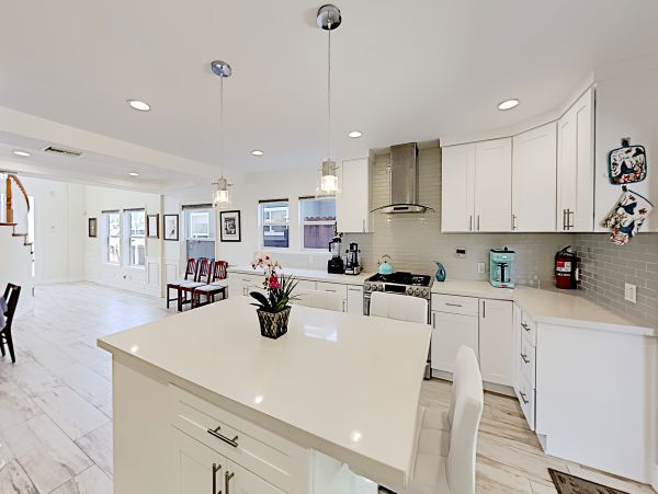 Santa Barbara County Home 1017342