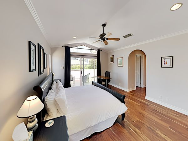 Santa Barbara County Home 1017342