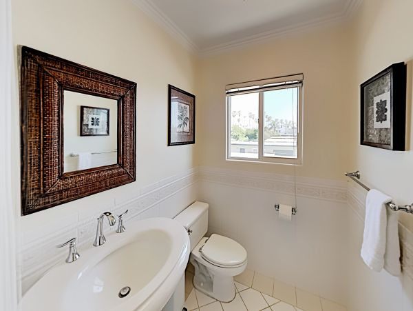 Santa Barbara County Home 1017342