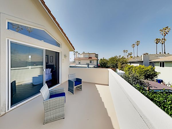 Santa Barbara County Home 1017342