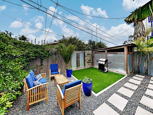 Santa Barbara County Home 1017343