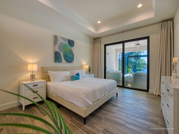 Gorgeous Vacation Villa in Cape Coral Sleeps 6
