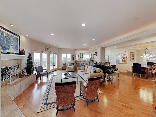 Santa Barbara County Home 1017345