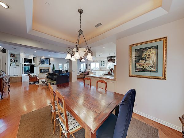 Santa Barbara County Home 1017345