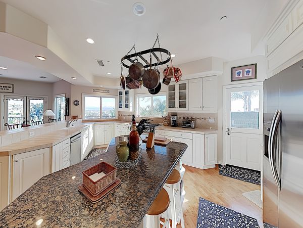 Santa Barbara County Home 1017345