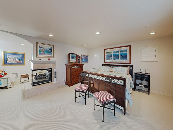 Santa Barbara County Home 1017345