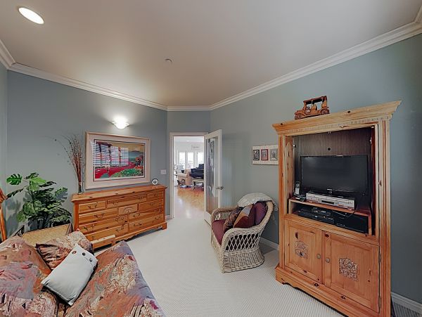 Santa Barbara County Home 1017345