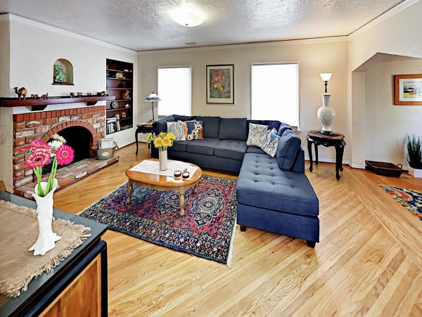 Santa Barbara County Home 1017348