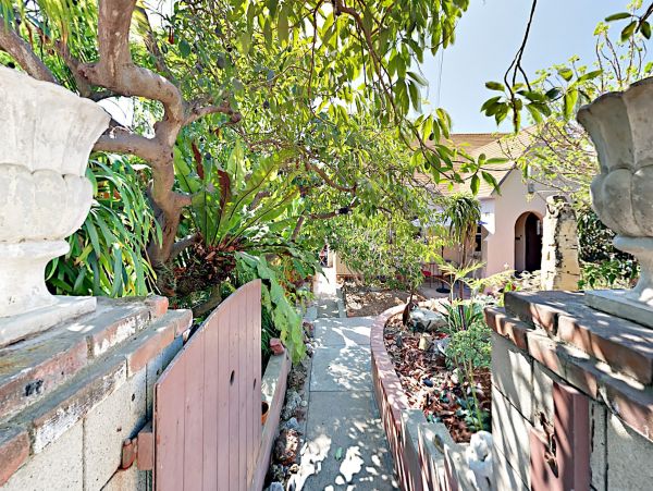 Santa Barbara County Home 1017348