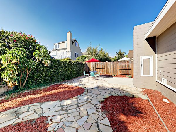 Santa Barbara County Home 1017349