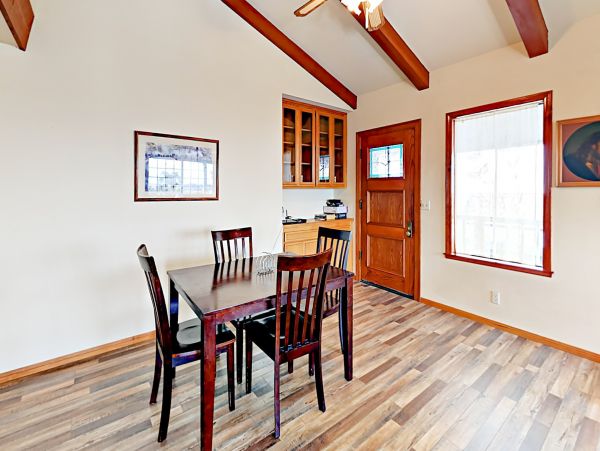 Santa Barbara County Home 1017350
